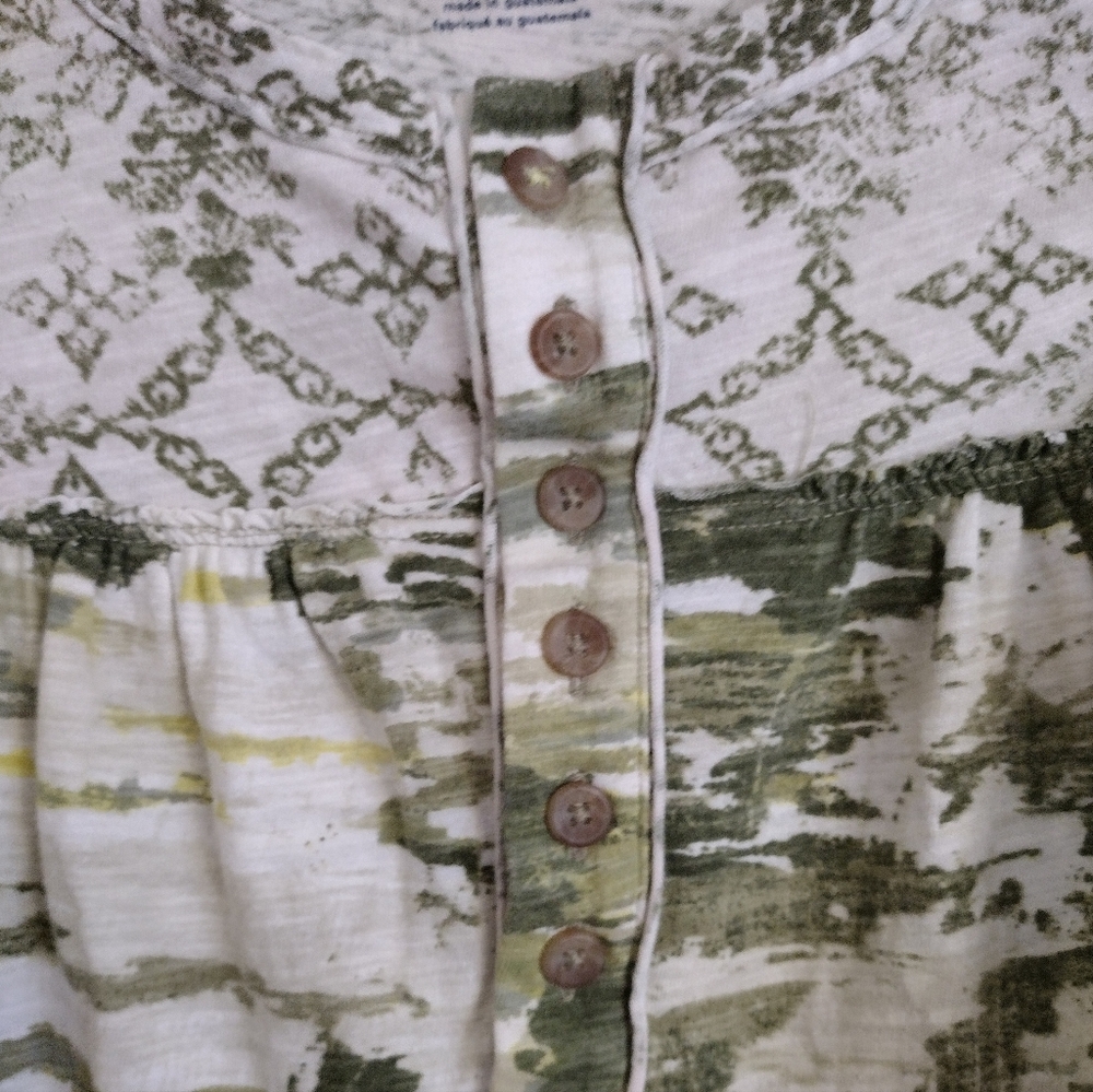 Pilcro Anthropologie Green Cream Ruched Henley Patterned Tshirt Size XXS - Picture 7 of 14